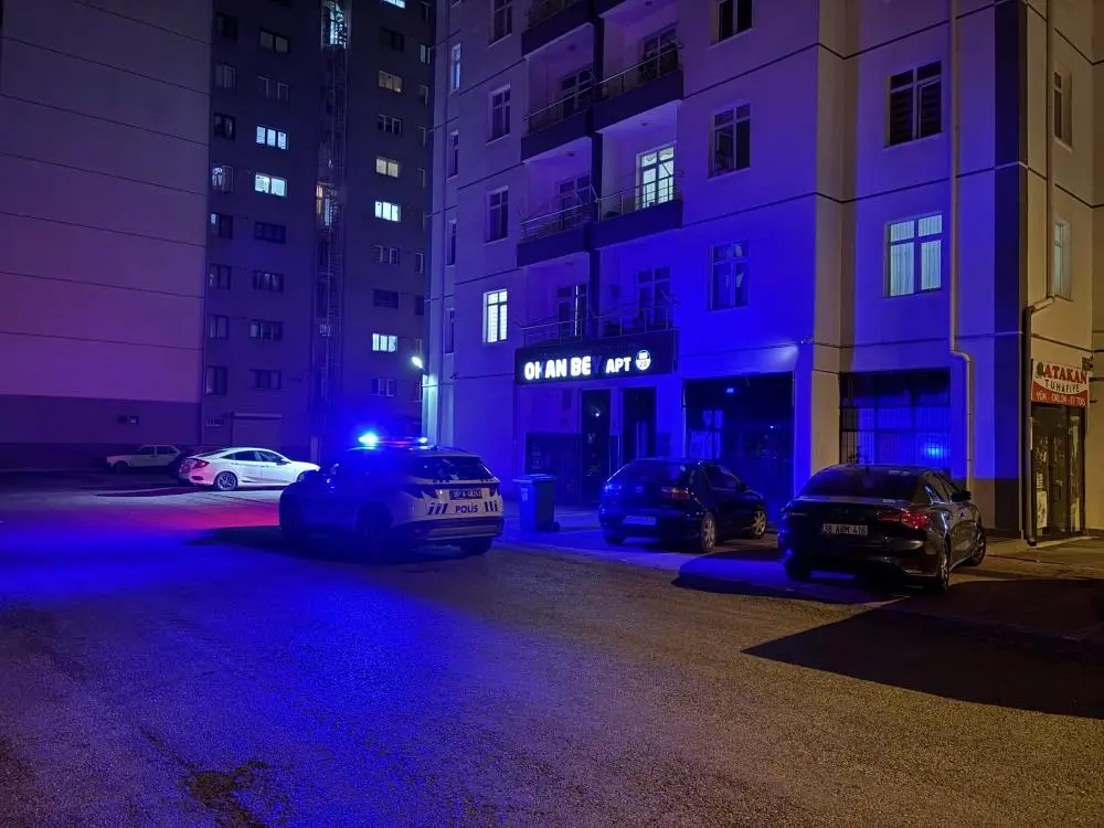 Kayseri’nin Kocasinan ilçesinde yalnız yaşayan 77 yaşındaki kadın evinde ölü