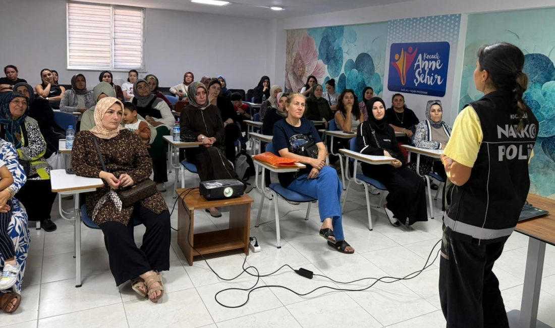 İçişleri Bakanlığı tarafından hayata geçirilen “En İyi Narkotik Polisi Anne