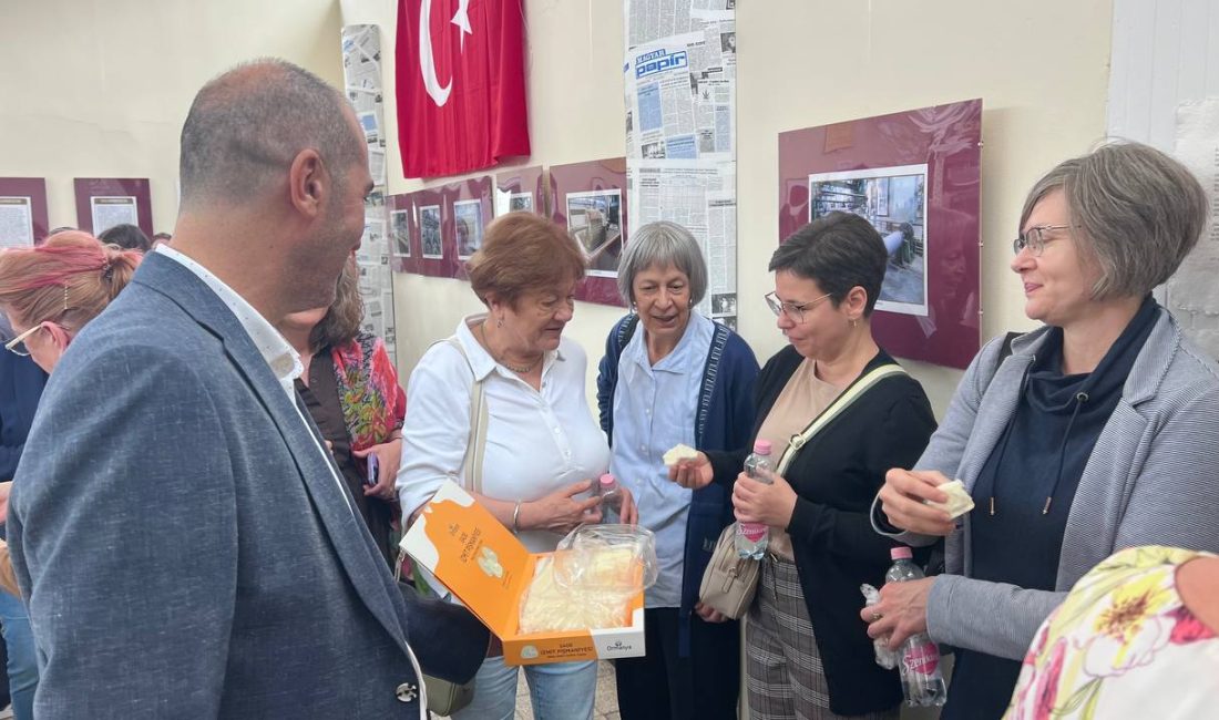 Kocaeli Büyükşehir Belediyesi’ne bağlı SEKA Kağıt Müzesi yetkilileri, uluslararası iş