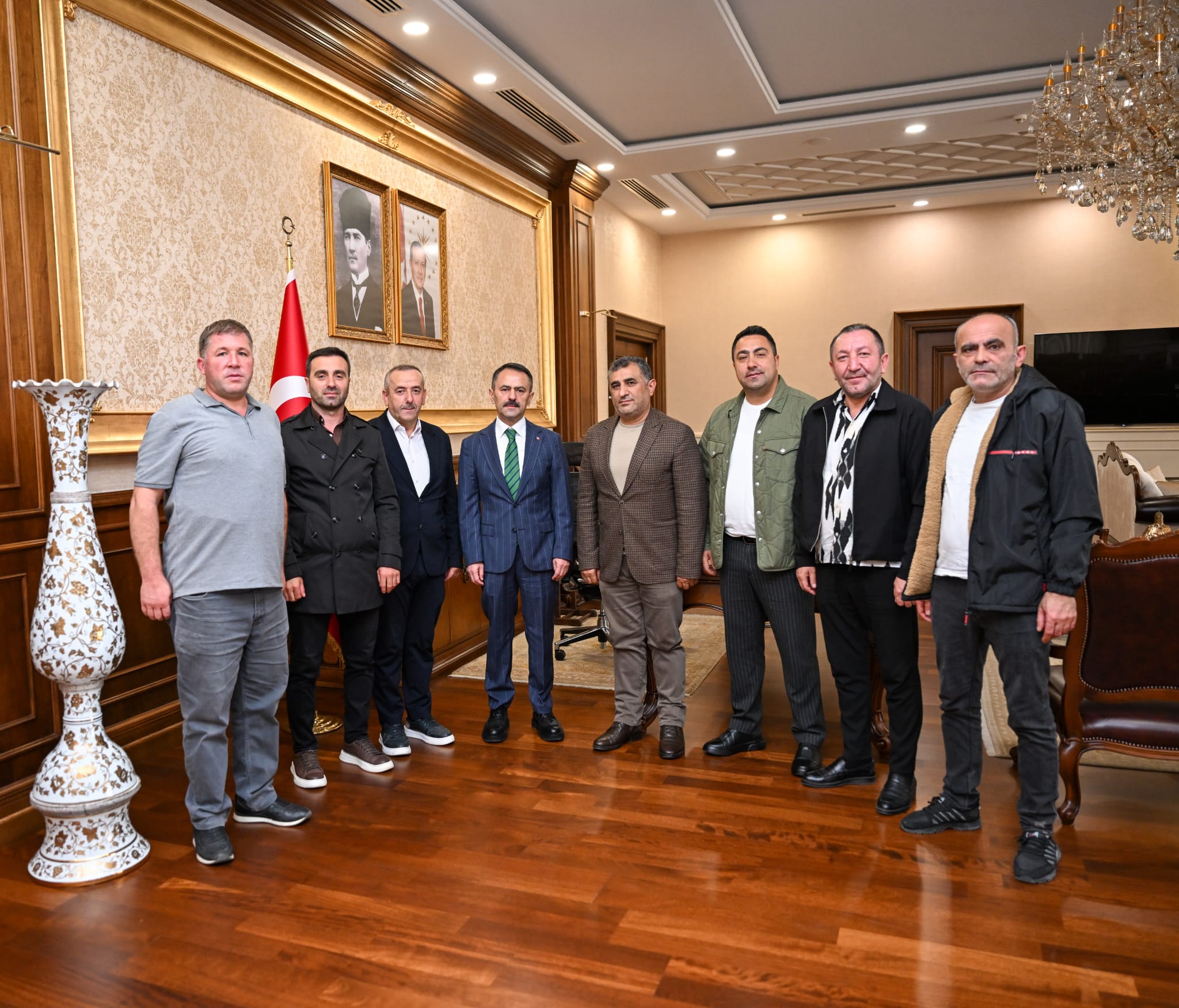 İzmit ilçesine bağlı Alikahya bölgesinde faaliyet gösteren sivil toplum kuruluşları,