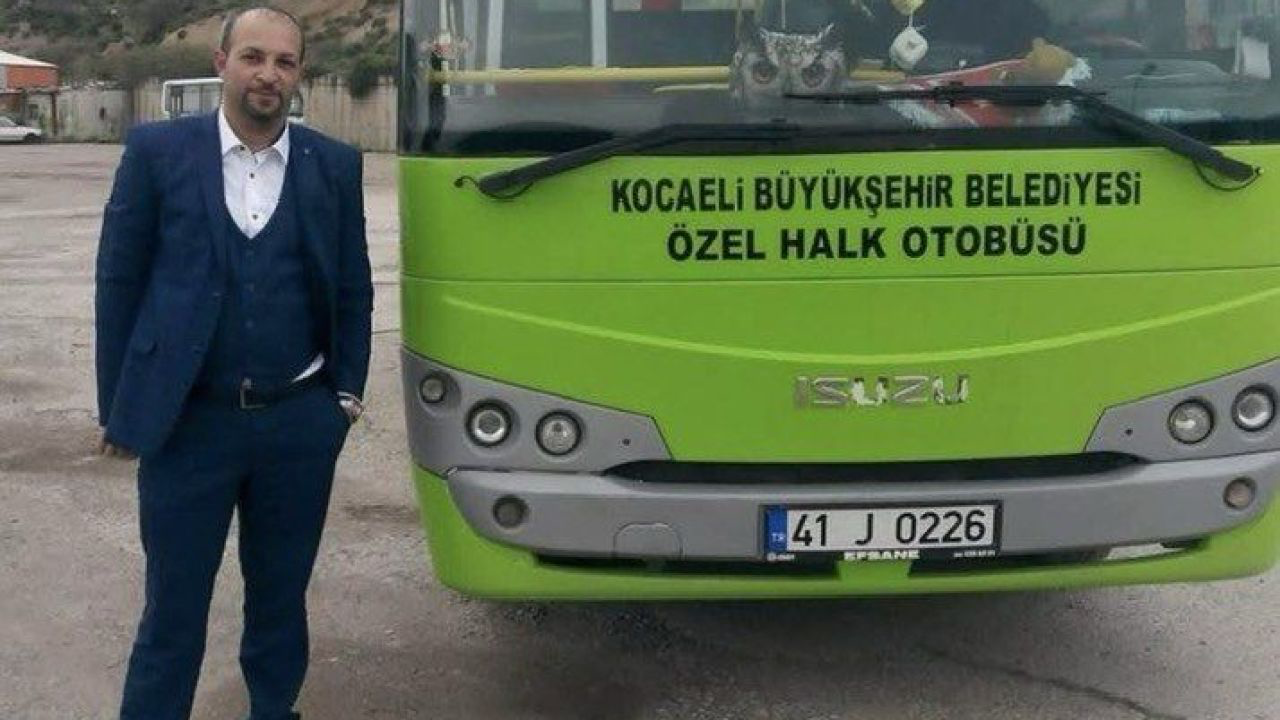 Kocaeli’nin Derince ilçesinde meydana gelen olayda, otobüs içerisinde hareketsiz halde