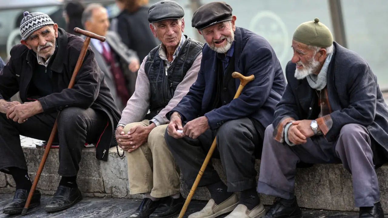 Kaya, SGK’nın mali dengesindeki bozulmayı erken emeklilik ve uzayan yaşam