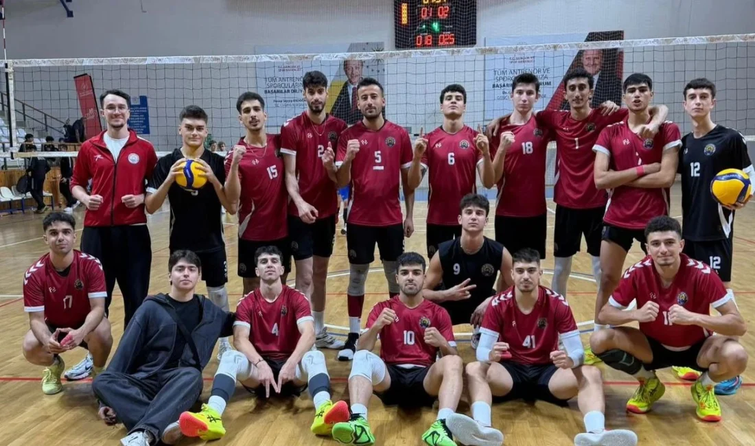 Gölcük Belediyespor, Pazar günü lig’in güçlü rakipleri'nden Galatasaray'ı evinde ağırladı.