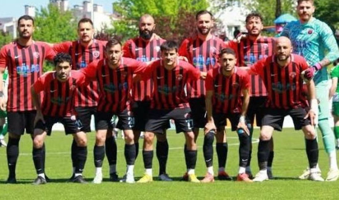 Gölcükspor ile Anadolu Hisarı İdman Yurdu arasında oynanan maçı temsilcimiz