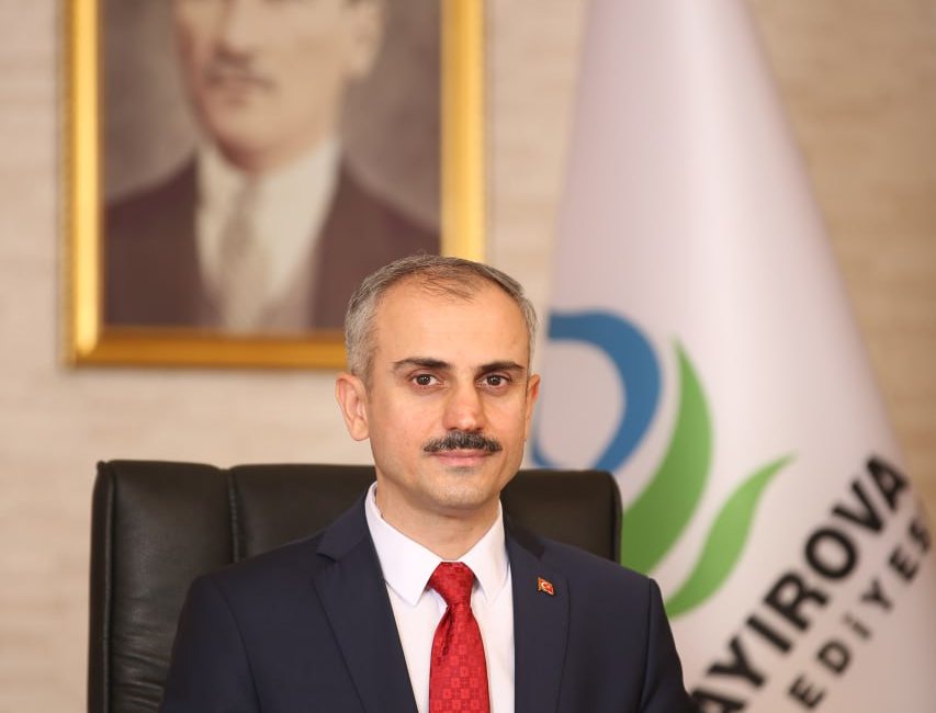 Çayırova Belediye Başkanı Bünyamin Çiftçi, Cumhuriyetimizin Kurucusu Gazi Mustafa Kemal