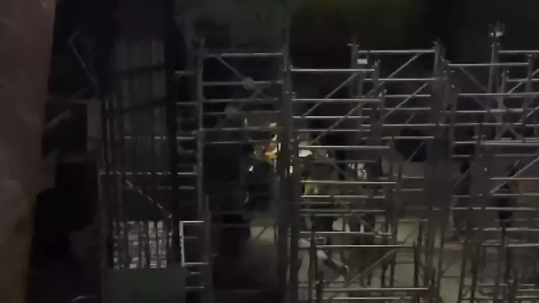 Beyoğlu Meclis-i Mebusan Caddesi’nde devam eden metro inşaatında, eksi 6’ncı