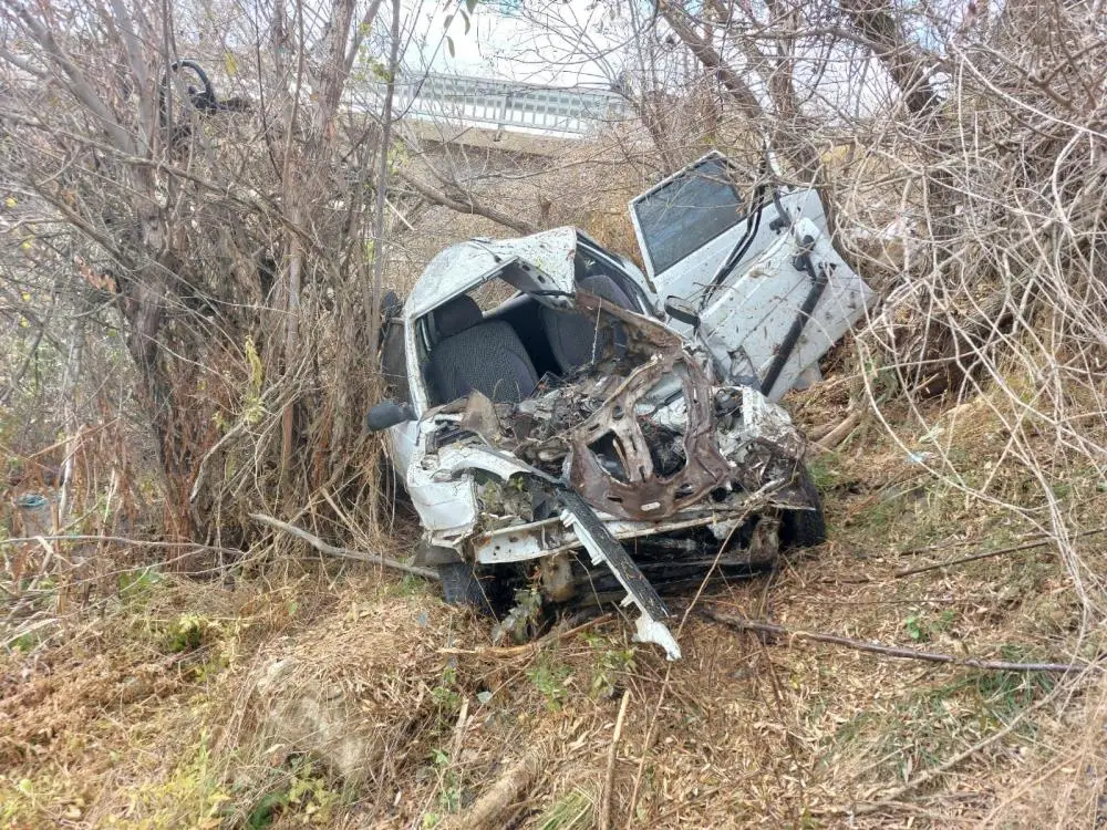 Kahramanmaraş'ta meydana gelen trafik kazasında anne hayatını kaybederken, oğlu ağır