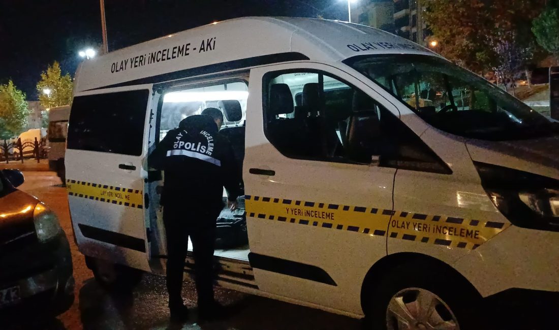 Çorum’da bir iş yerine kimliği belirsiz şahıs tarafından silahlı saldırı