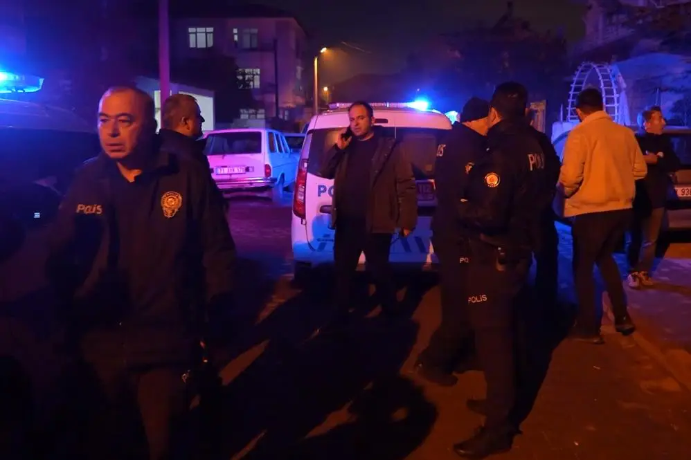 Kırıkkale’de 47 yaşındaki güvenlik görevlisi Ali Sağlam, kardeşi tarafından göğsünden