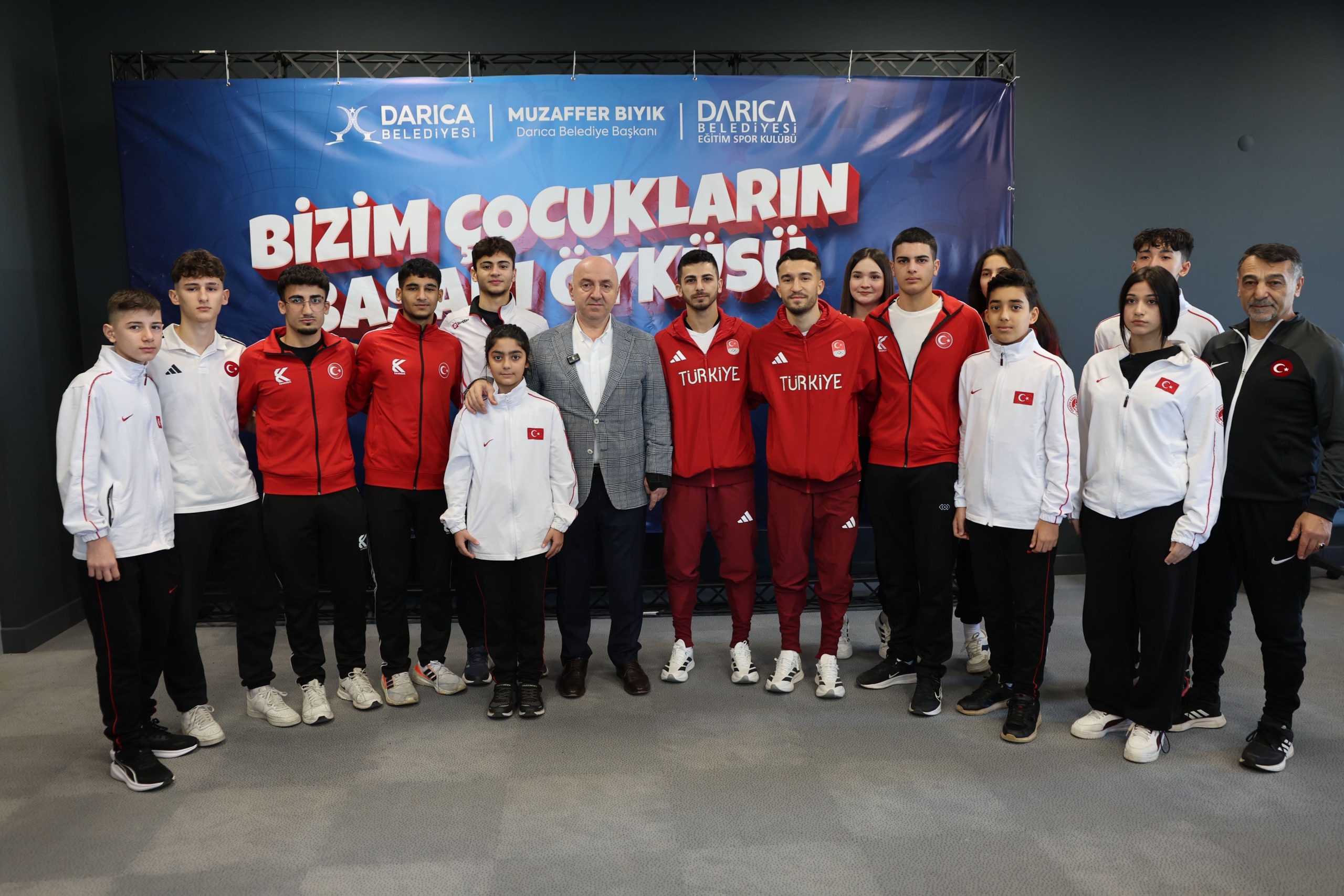 Darıca Belediye Başkanı Muzaffer Bıyık, Darıca Belediyesi Eğitim ve Spor