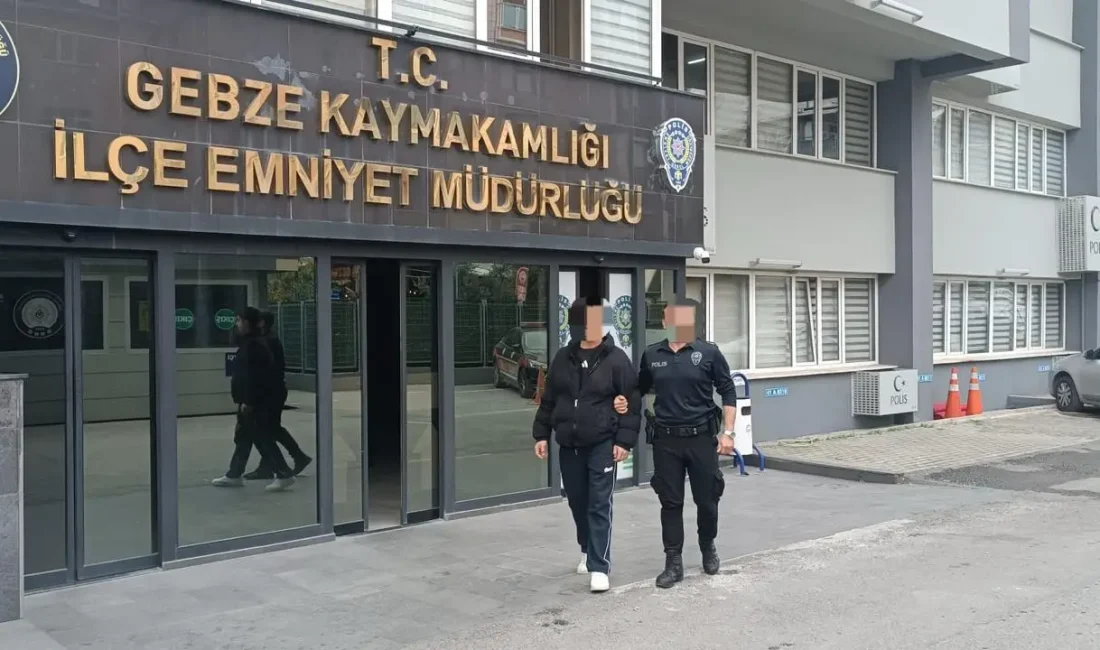 Hırsızlık suçundan 3 yıl 1 ay 15 gün kesinleşmiş hapis