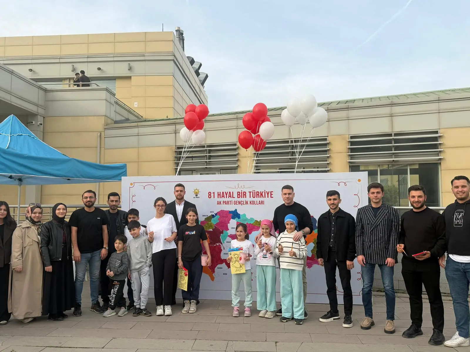 AK Parti Kocaeli Gençlik Kolları, Dünya Çocuk Hakları Günü’nü takiben
