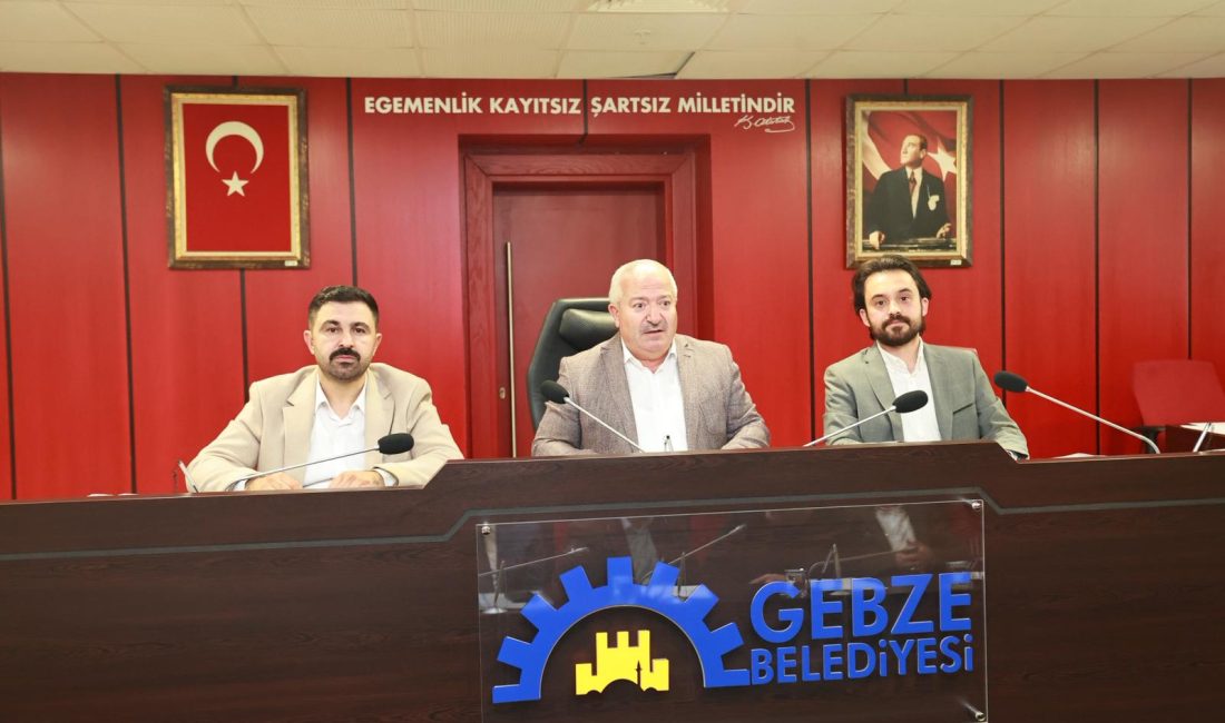 Gebze Belediyesi’nin Kasım ayı olağan meclis toplantısı, 15 Temmuz Milli