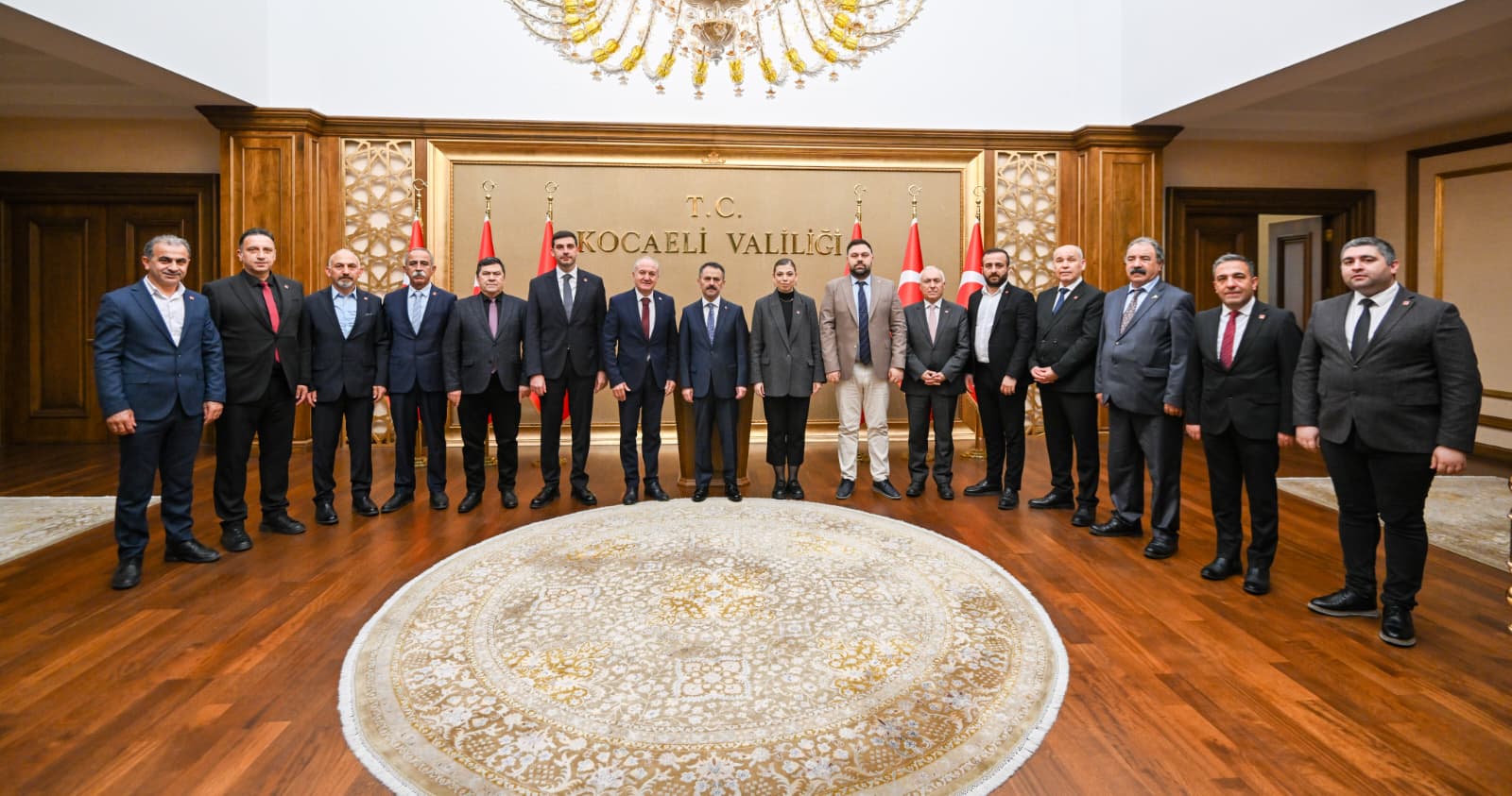 Cumhuriyet Halk Partisi (CHP) Kocaeli İl Başkanı Erdem Arcan ve