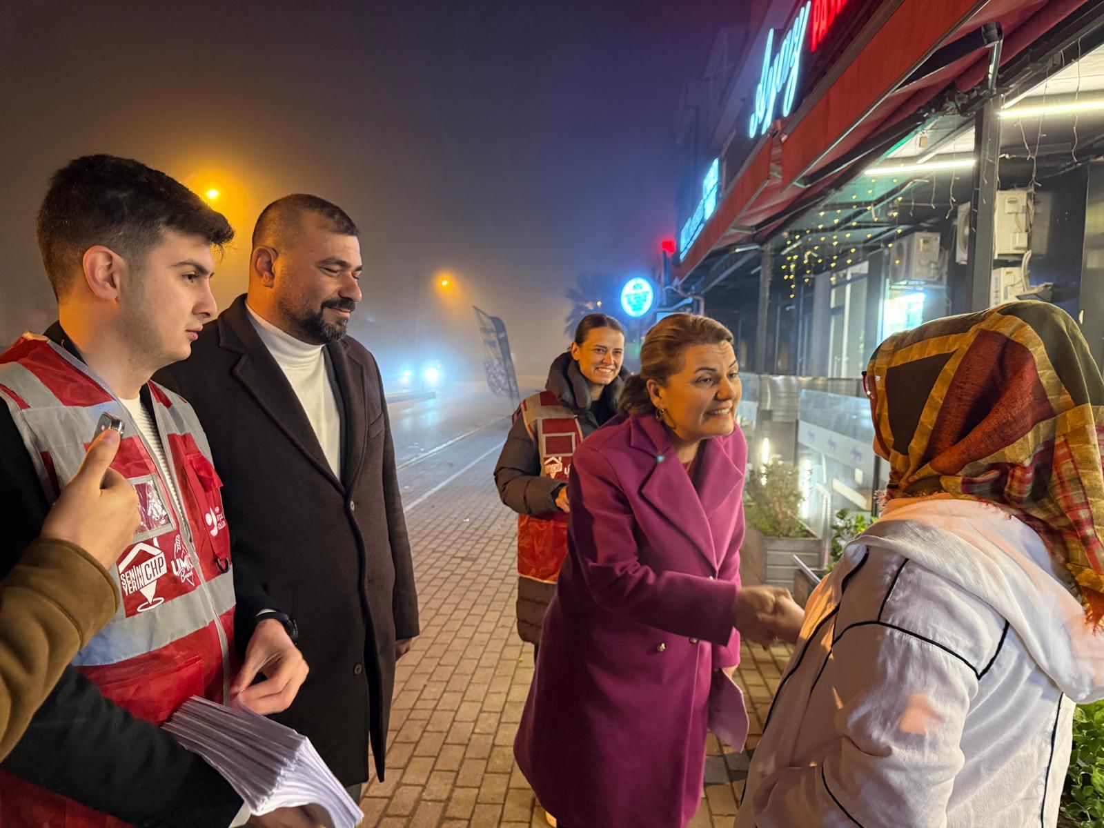 Cumhuriyet Halk Partisi (CHP) Kocaeli Örgütü, sabahın erken saatlerinde geniş