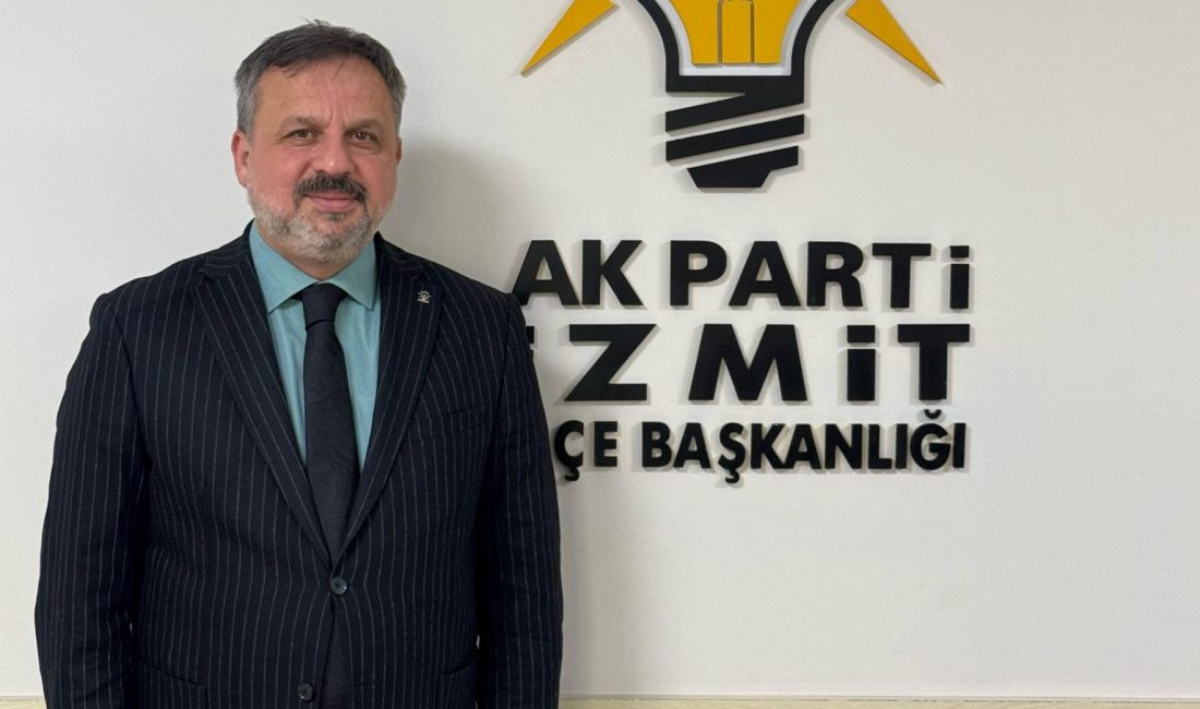 AK Parti İzmit İlçe Başkanı Halil Güngör Dokuzlar, sosyal medya