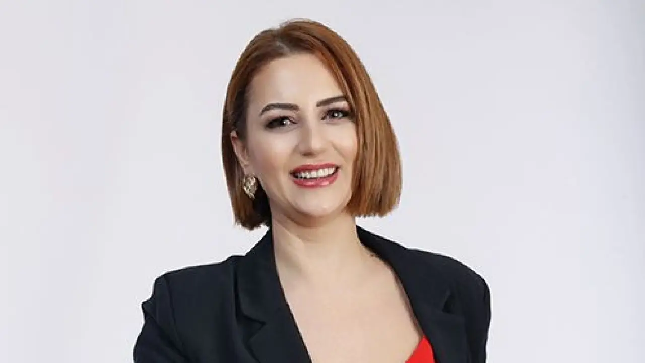 İzmit’in tanınan güzellik uzmanlarından Sibel Şekerci (42), bir süredir verdiği