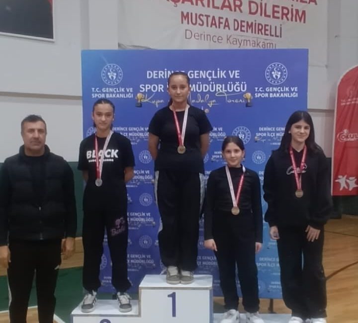 Kocaeli İl Seçmeleri’ne 31 sporcu ile katılan Kartepe Wushu Takımı,