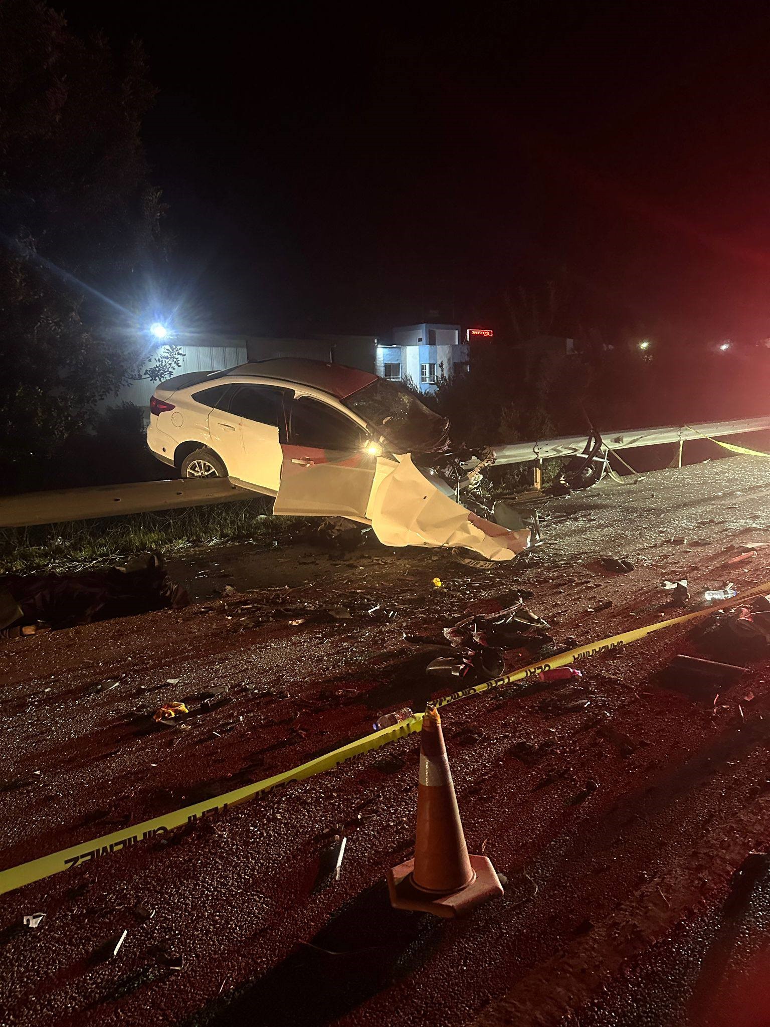 Osmaniye’de hafif ticari araç ile bir otomobilin karıştığı trafik kazasında