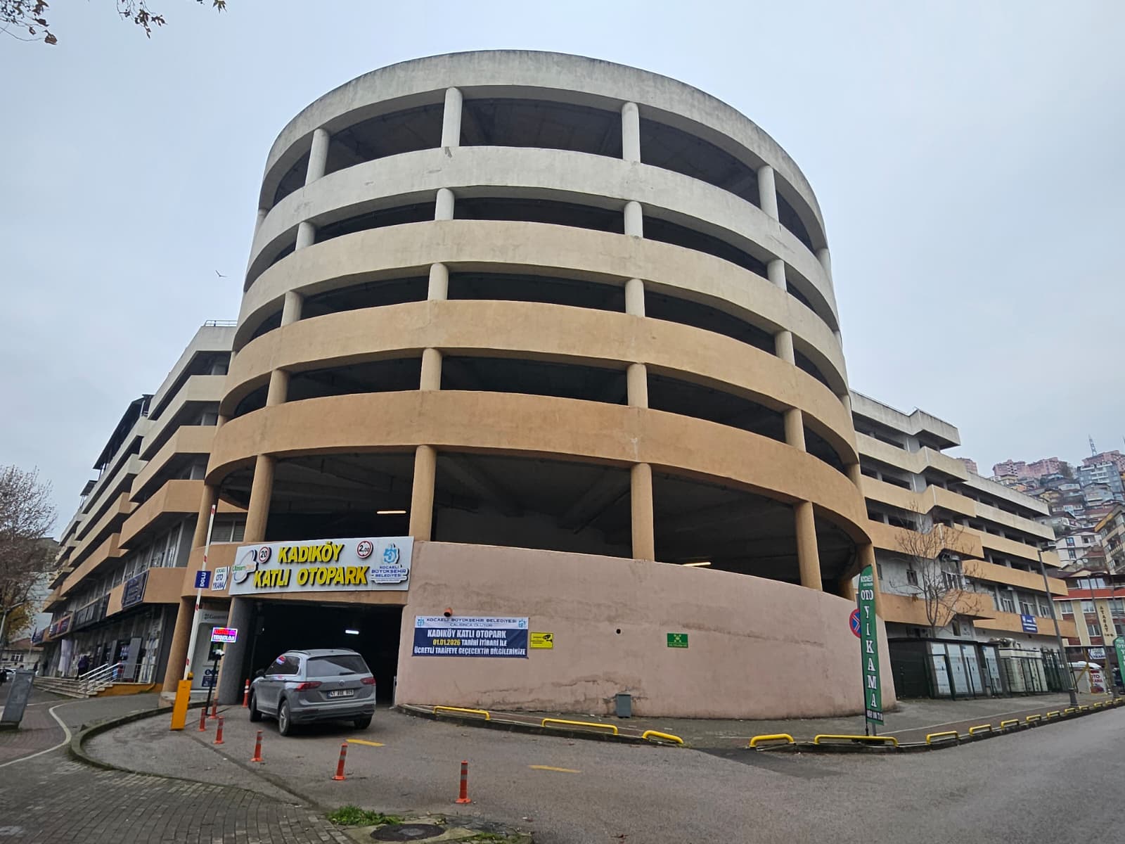 kadıköy otopark