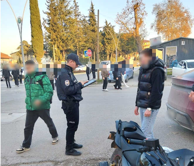 Kocaeli Emniyet Müdürlüğü, 19 Aralık’ta Gölcük ilçesinde okullar ve çevresinde