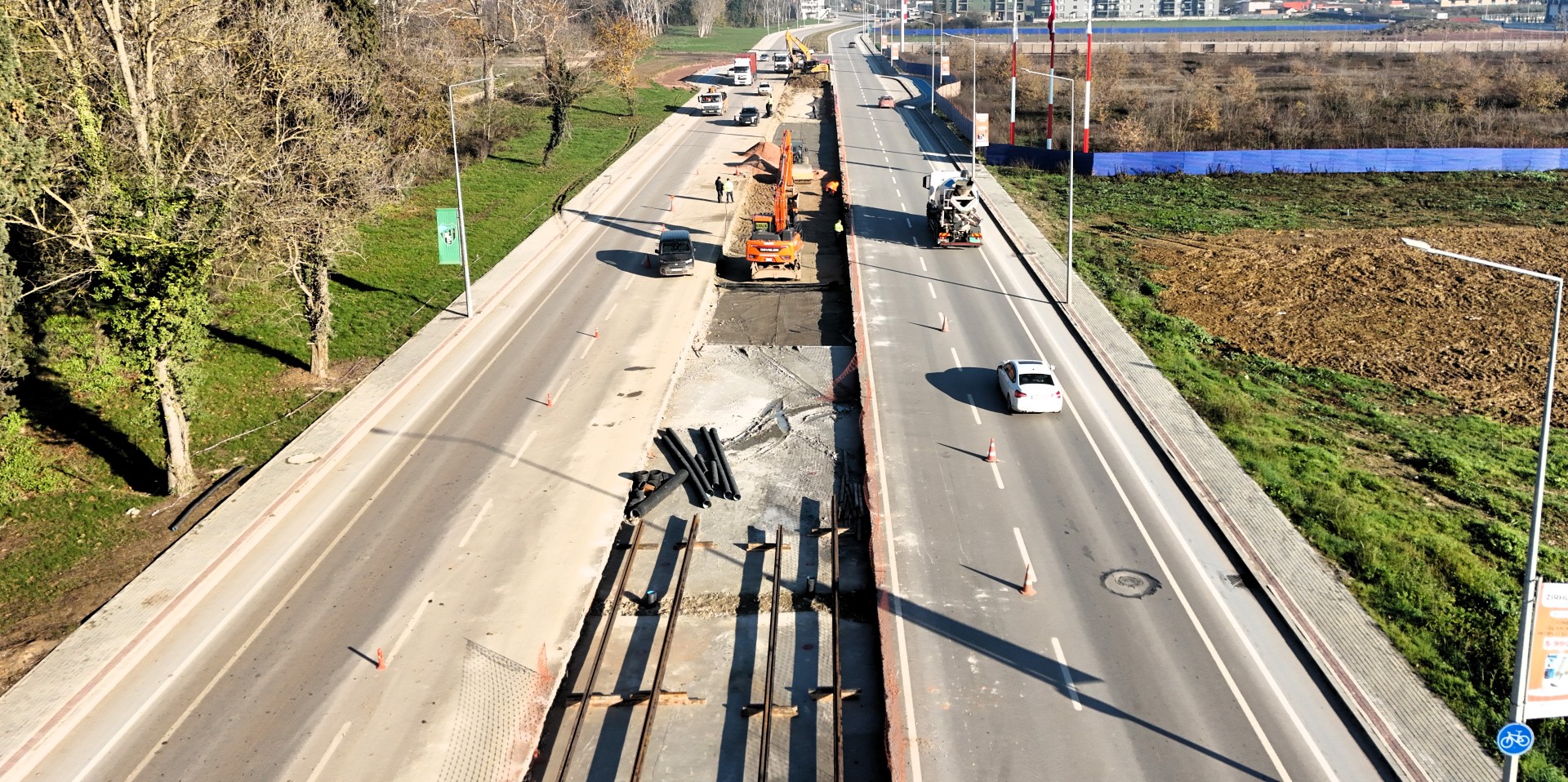 Kocaeli Büyükşehir Belediyesi, raylı sistem ağını genişletmeye devam ediyor. Kartepe