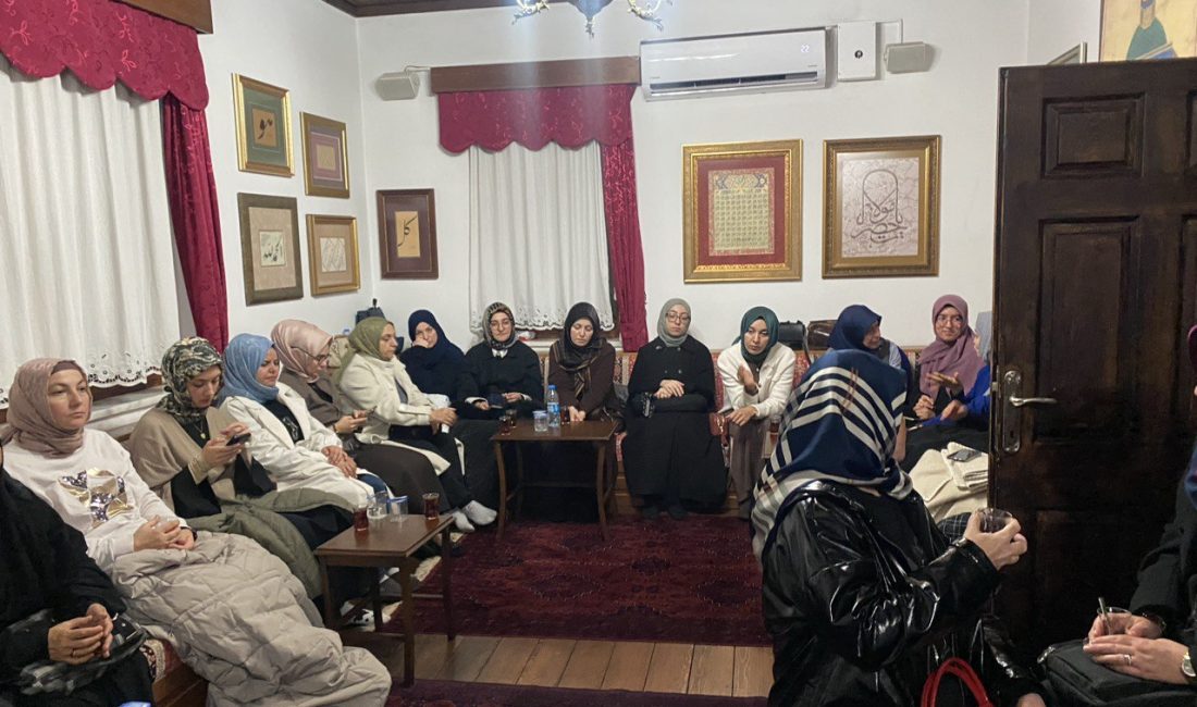 Kocaeli Büyükşehir Belediyesi’nin Mevlâna Haftası kapsamında düzenlediği etkinlikler, Mevlevi Evi’nde