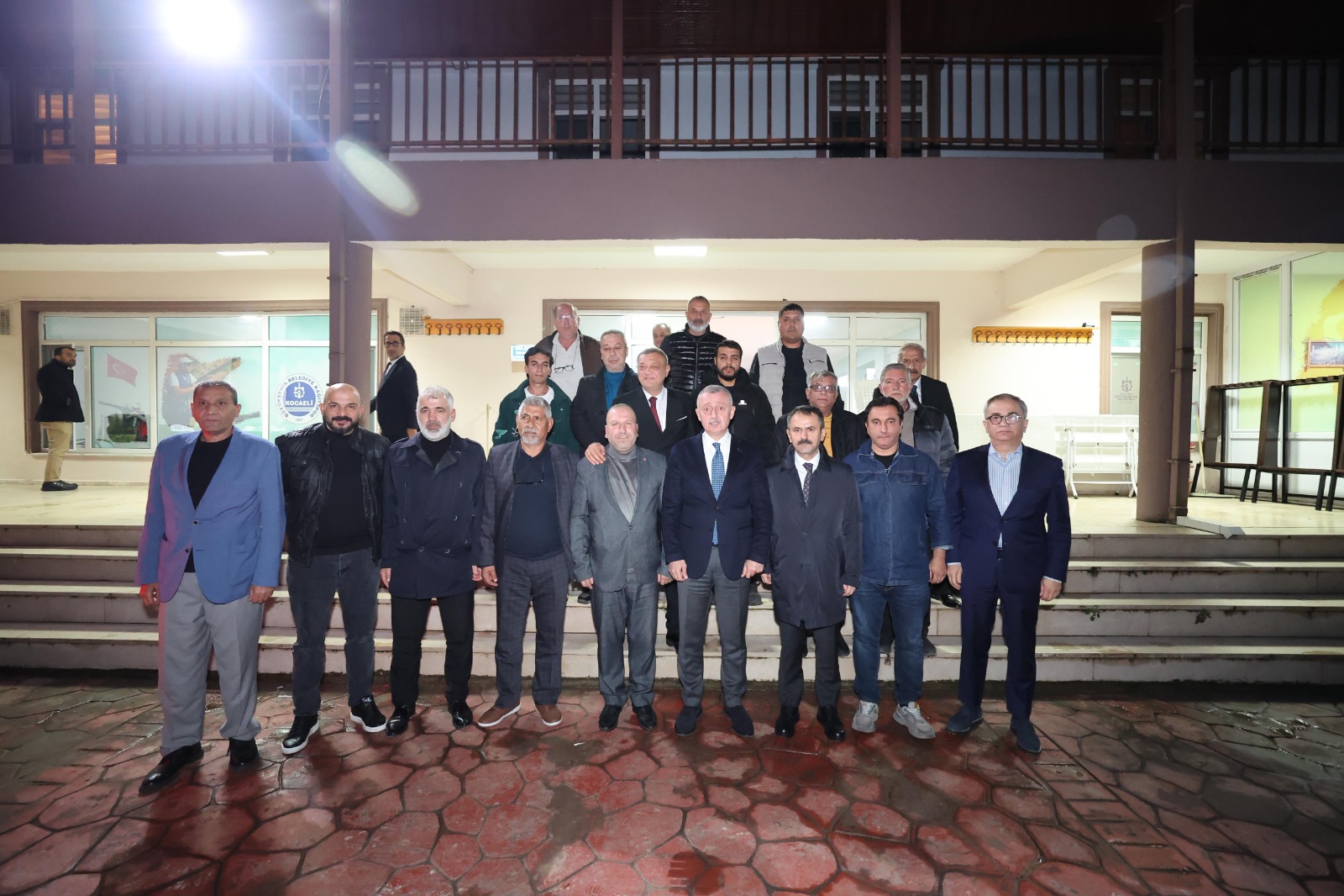 Kocaeli’de Vali İlhami Aktaş, Büyükşehir Belediye Başkanı Tahir Büyükakın ve