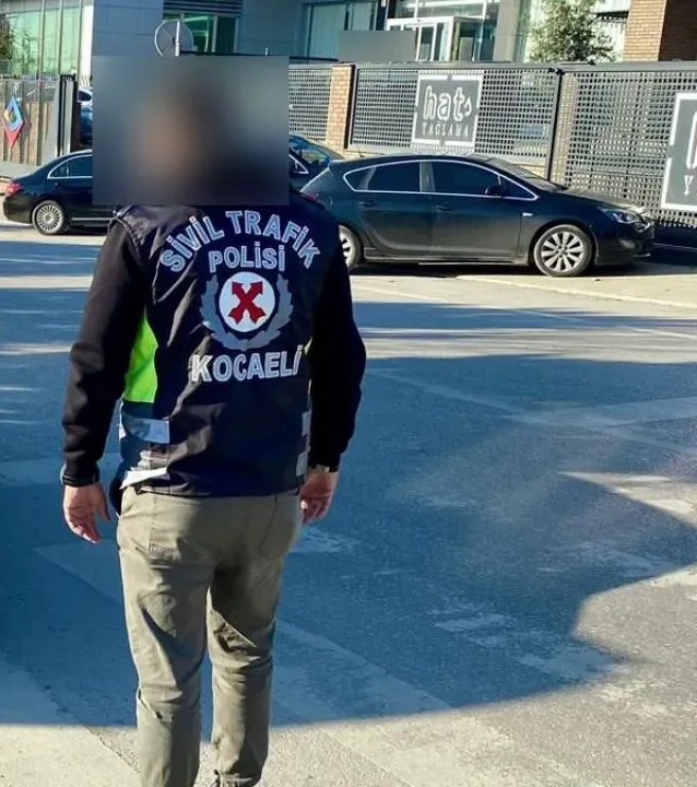 Kocaeli’de emniyet ekipleri korsan taşımacılığa karşı denetimlerini artırdı. Yapılan kontrol