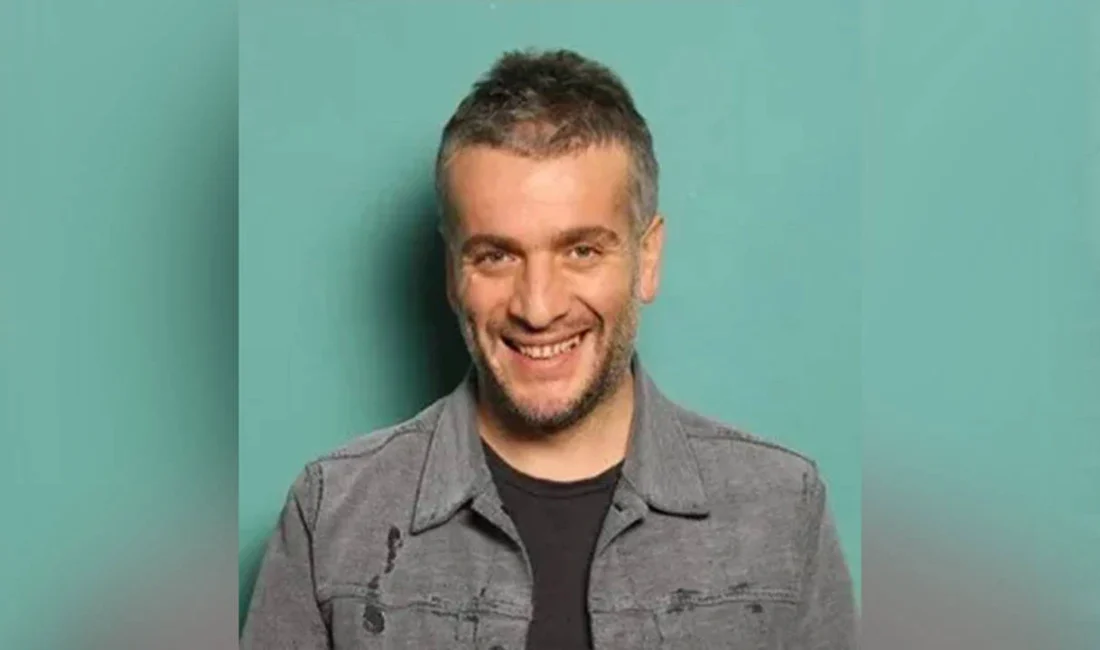 49 yaşındaki oyuncu Murat Cemcir evinde aniden fenalaşarak hastaneye kaldırıldı.