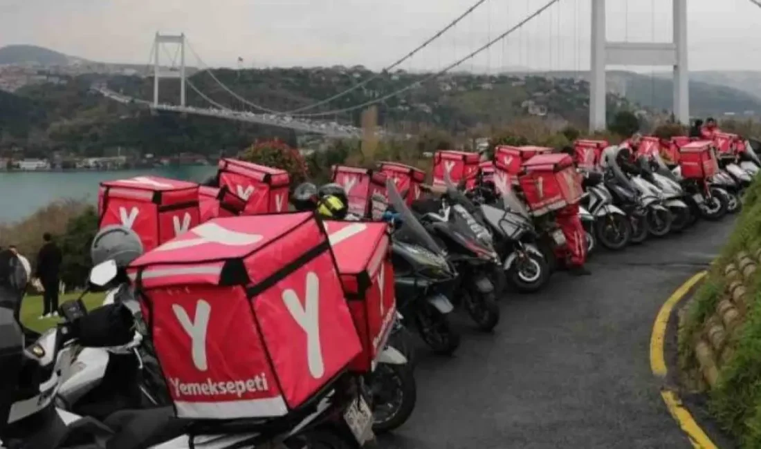 Yemeksepeti bünyesinde çalışan kuryeler, artan yaşam maliyetleri, yükselen yakıt giderleri