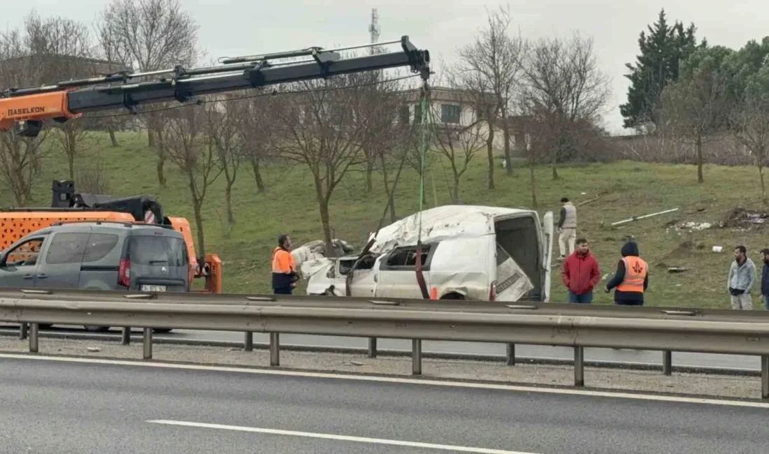 TEM Otoyolu Çatalca istikametinde sabah erken saatlerde 34 FAS 261
