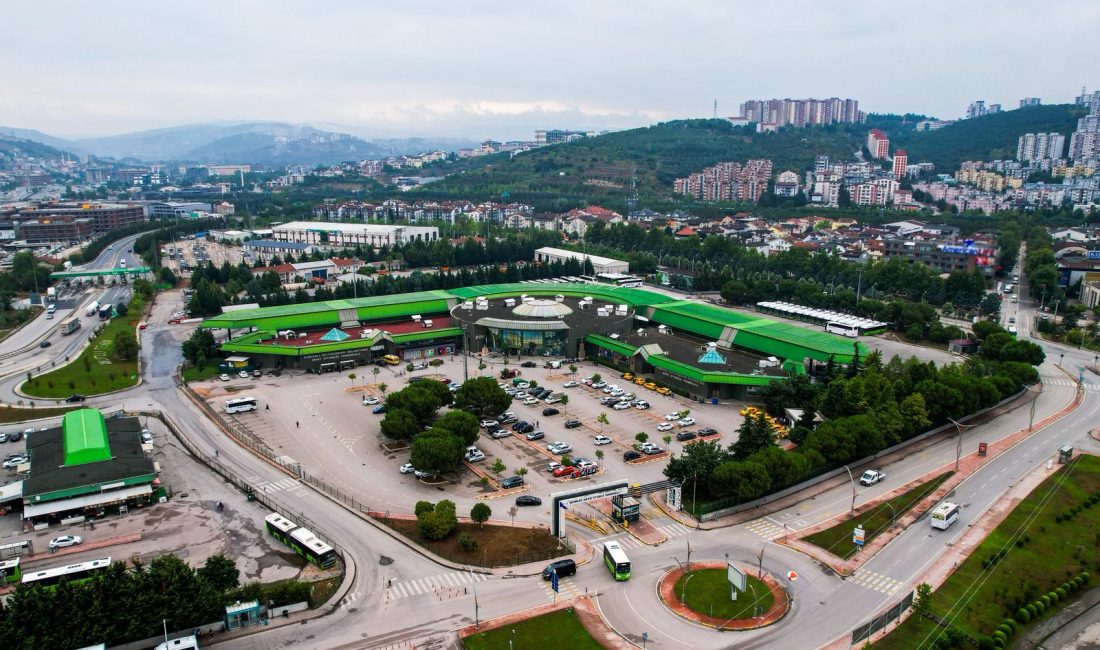 UlaşımPark A.Ş. tarafından işletilen Kocaeli Şehirlerarası Otobüs Terminali, 2025 yılında