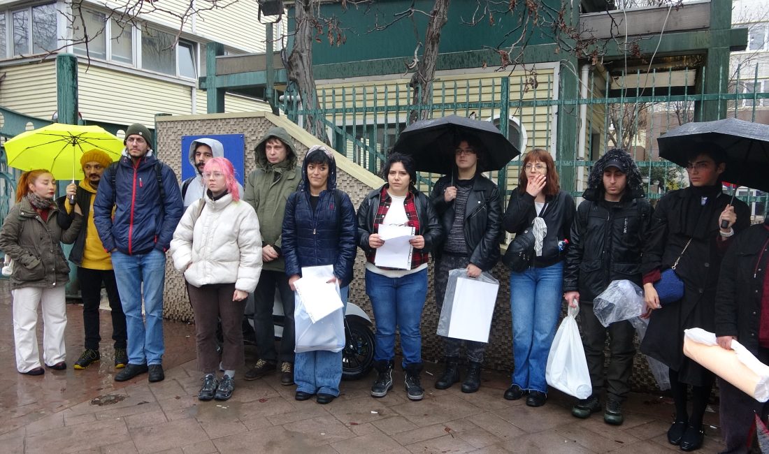 Kocaeli Üniversitesi Güzel Sanatlar Fakültesi binası, depreme dayanıklı olmadığı gerekçesiyle