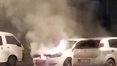 Tekirdağ’ın Çorlu ilçesinde, park halindeki otomobilde henüz bilinmeyen bir nedenle