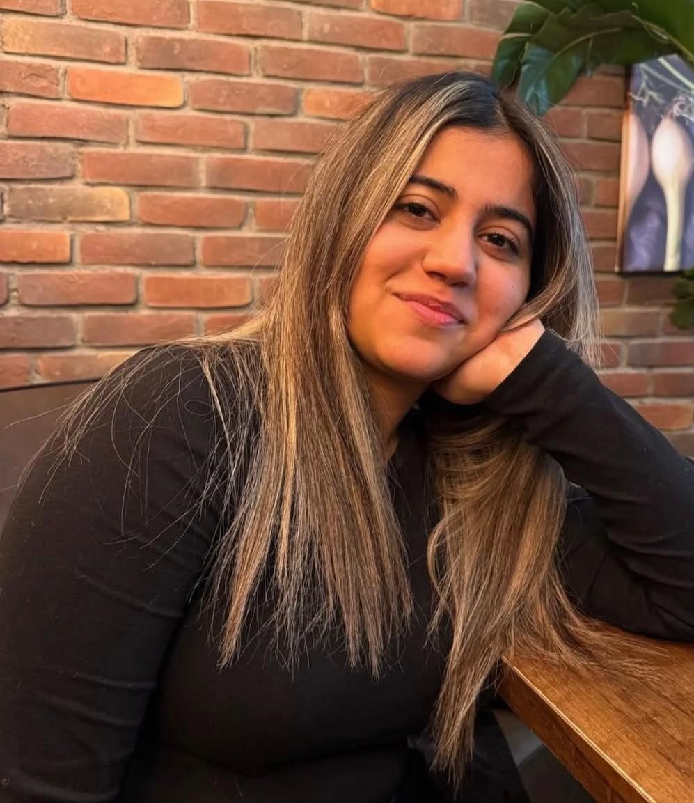 İzmir’in Bornova ilçesinde evinde asılı halde bulunan 18 yaşındaki Dilan