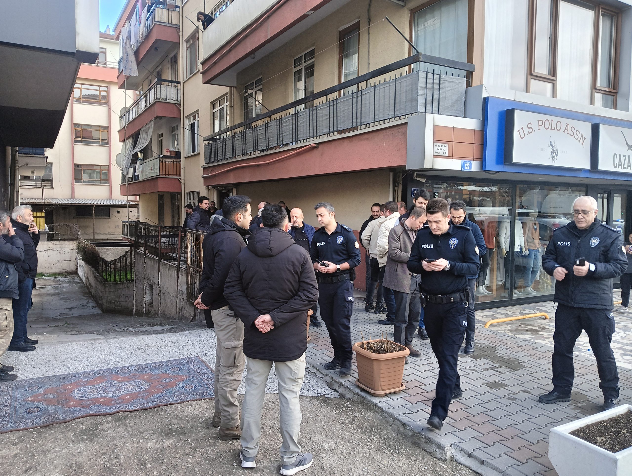 Ankara’da boşandığı eşinin evine giren eski damat, eski kayınvalidesini öldürdü,