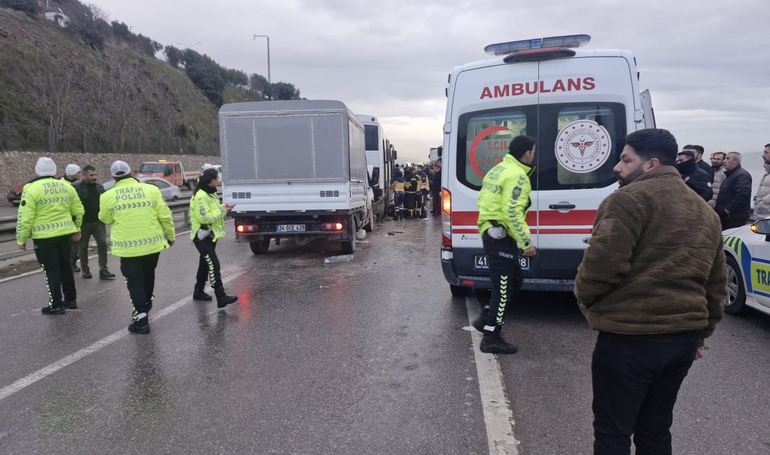 Kocaeli’nin Dilovası ilçesinde D-100 kara yolu yan yolda meydana gelen