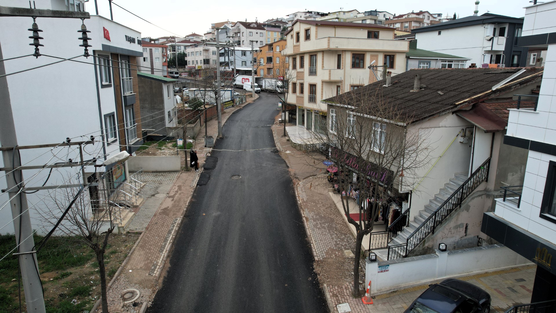 Kocaeli Büyükşehir Belediyesi tarafından Darıca ilçesinde bulunan Sokullu Caddesi’nde üstyapı