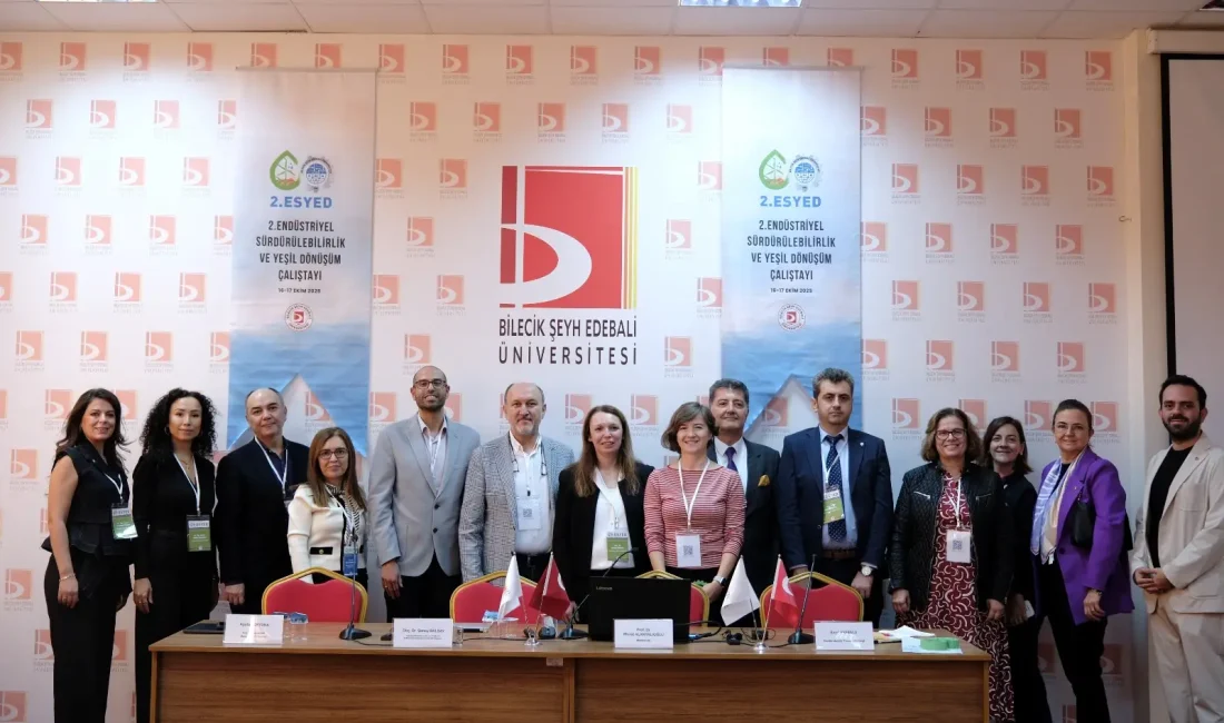 Rapor, sektörlerin dijitalleşme konusunda güçlü bir performans sergilediğini, özellikle yapay