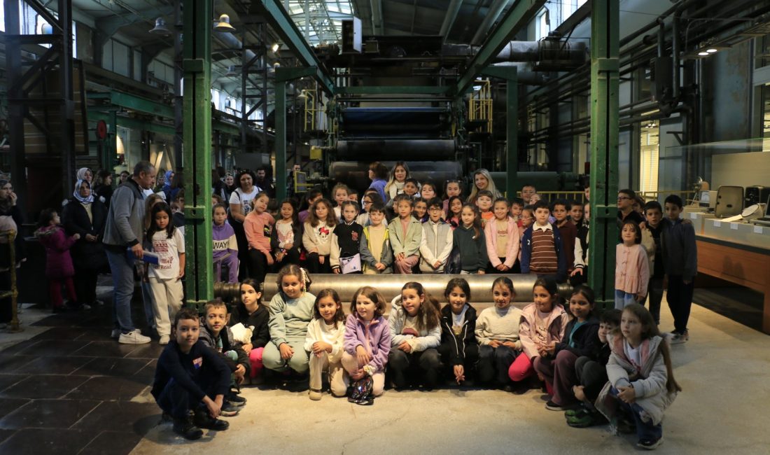 SEKA Kâğıt Müzesi, 2025 yılı boyunca düzenlenen sergi, atölye ve