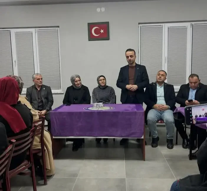 AK Parti Körfez İlçe Başkanı Okudan, İlçe Kadın Kolları Başkanı