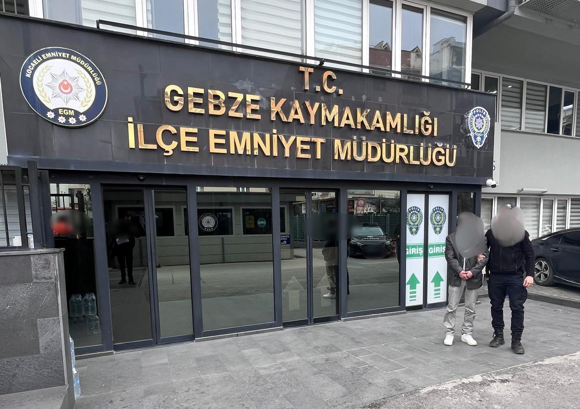 Kocaeli İl Emniyet Müdürlüğü ekipleri, bilişim yoluyla dolandırıcılık suçundan hakkında