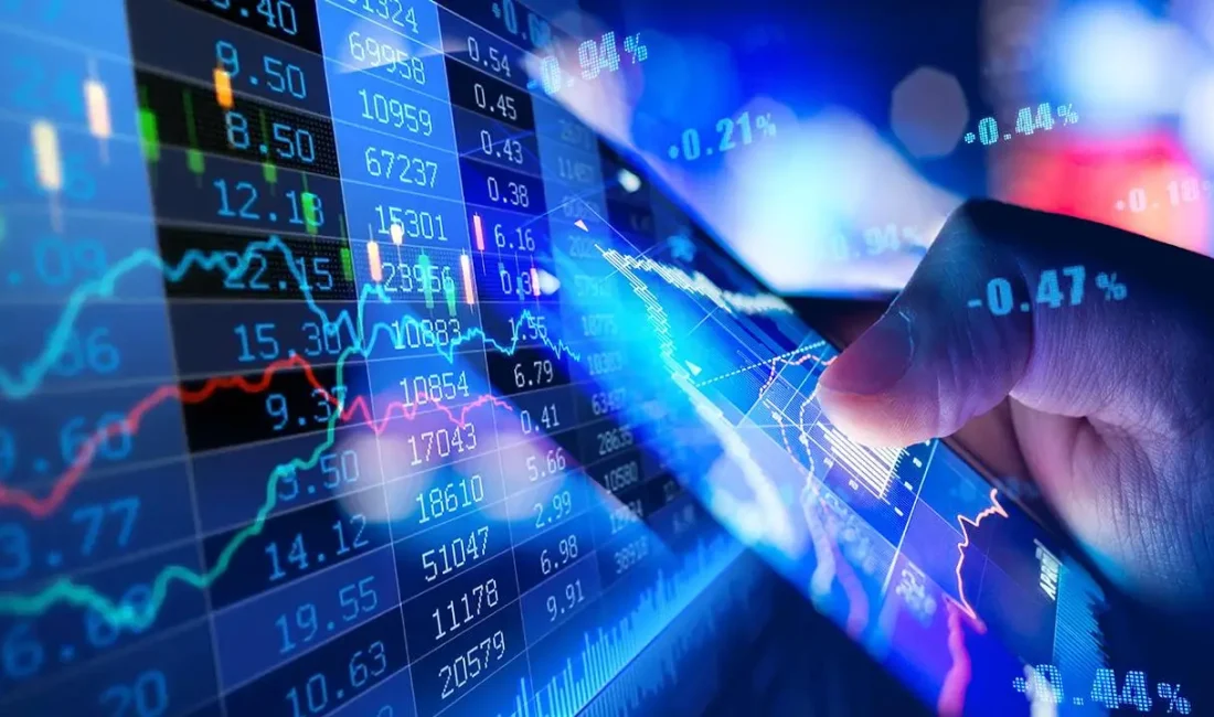 Borsa İstanbul’da BIST 100 endeksi, günü 12.023,78 puanla rekor seviyeden