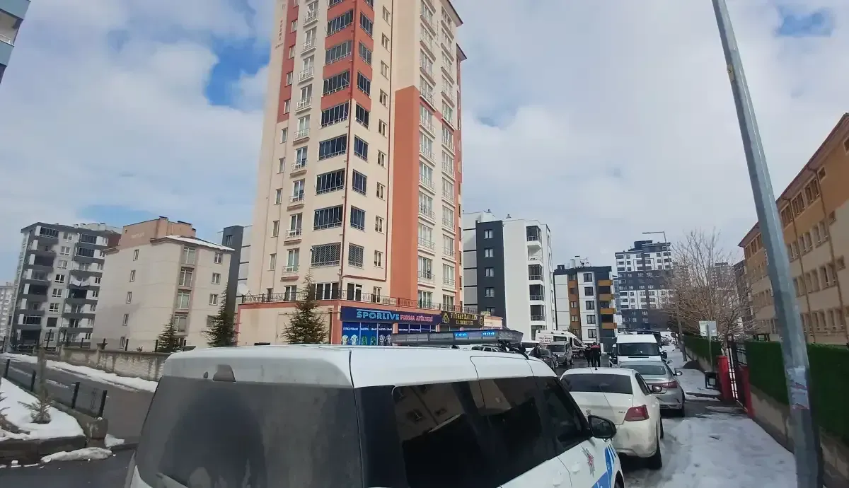 İddiaya göre duş aldıktan kısa süre sonra fenalaşan 17 yaşındaki