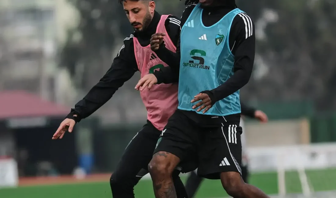 Samsunspor deplasmanından 1 puanla dönen Kocaelispor, ara vermeden Fenerbahçe karşılaşmasının