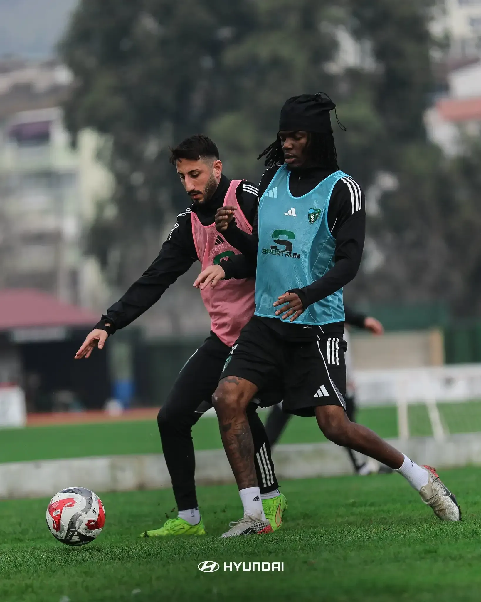 Samsunspor deplasmanından 1 puanla dönen Kocaelispor, ara vermeden Fenerbahçe karşılaşmasının