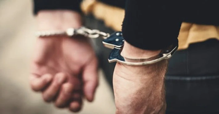 Kocaeli’nin Darıca ilçesinde yapımı devam eden bir inşaattan hırsızlık yaptığı