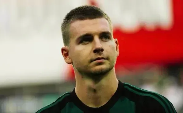 Kocaelispor’un sezon başında Dinamo Kiev’den kiraladığı Ukraynalı stoper Syrota, TFF