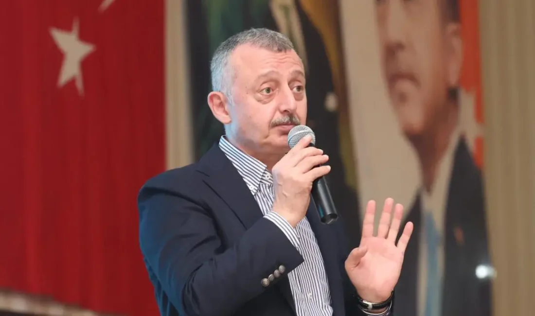 Terör örgütü yandaşlarının Mardin’in Nusaybin ilçesinde şanlı Türk bayrağını indirmeye